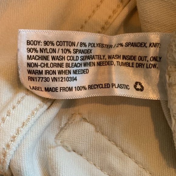 All Maternity 3/$10 Over Belly Maternity Stretch Denim Ecru Pants Size 8 - Picture 7 of 9